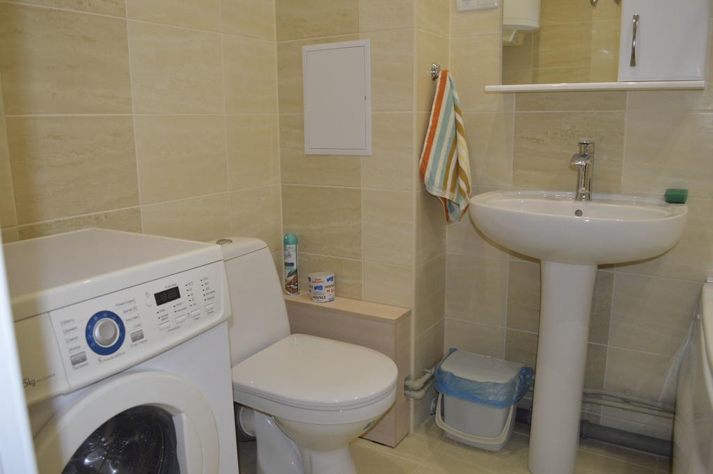 Apartment On Pribuzhskaya 2 Khmelʼnytsʼkyy Bagian luar foto